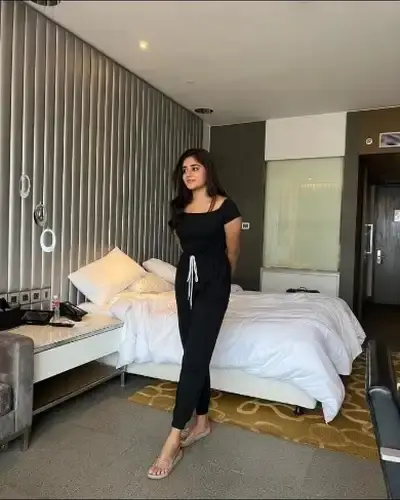 Call Girls Service in Kharadi